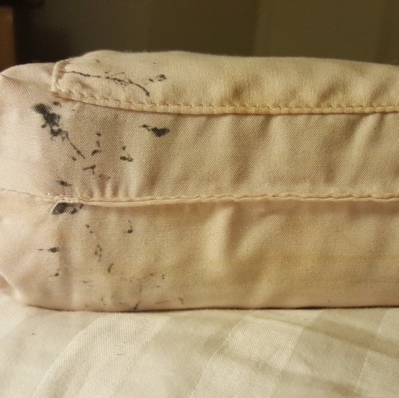 Red, leather, purse, monogrammed "c" - Picture 6 of 6